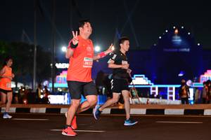 BIB: 263
                            <button type="button" onclick="openModal(15095793)" class="btn btn-primary btn-sm float-right btn-popup" data-toggle="modal" data-target=".modal-high-quality">
                        <i class="fas fa-shopping-cart"></i> Add to Cart
                    </button>
                                            <button type="button" onclick="isThisMe(15095793, true)" class="btn btn-success btn-sm float-right btn-popup btn-isme hidden" data-toggle="tooltip" data-placement="bottom" title="นี่คือรูปของคุณใช่ไหม คลิกที่นี่เพื่อเอาเข้าอัลบั้ม">
                        <i class="fas fa-plus"></i> Add to album
                    </button>
                    <button type="button" onclick="isThisMe(15095793, false)" class="btn btn-warning btn-sm float-right btn-popup btn-isnotme hidden">
                        <i class="fas fa-ban"></i> Remove from album
                    </button>